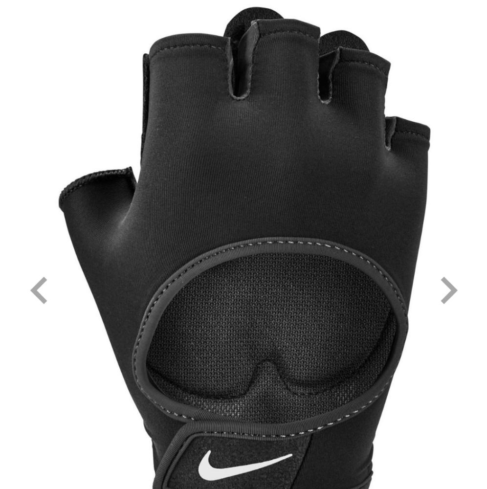 Nike Women's Gym Ultimate Fitness Gloves medium